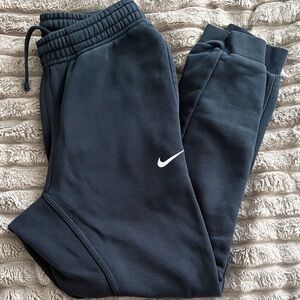 Nike black sweatpants joggers